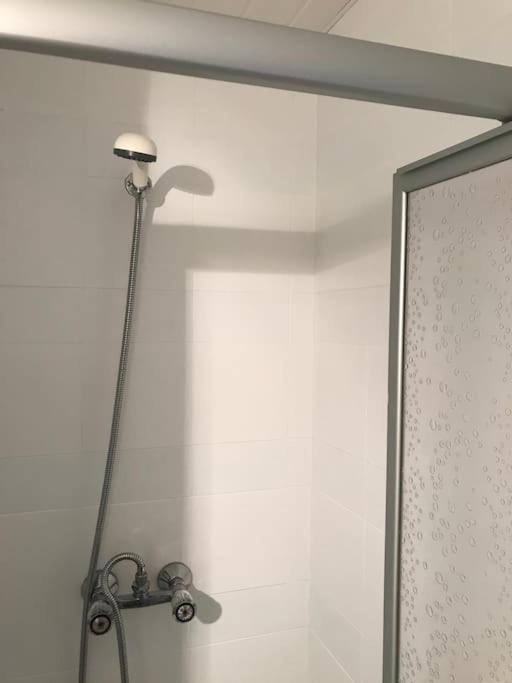 2 Pieces 4-6 Personnes Renove Avec Parking Couvert, 100M Des Pistes 蒙特瓦勒赞 外观 照片